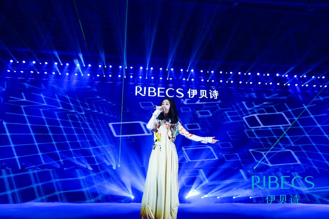 4000人共赴纯净之约伊贝诗十二周年庆典引爆合肥
