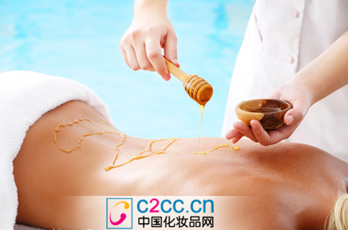 进美容院当了水鱼可打12315热线投诉 --资讯中