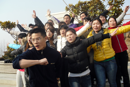 2012盈萃草本以心相交 为目标而奋斗 --资讯