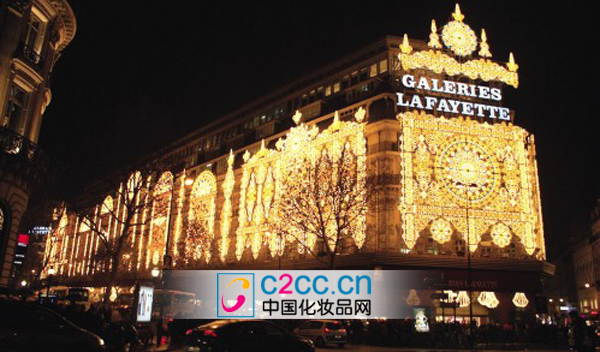 老佛爷百货荒野求生西单繁华商圈下难掩冷清