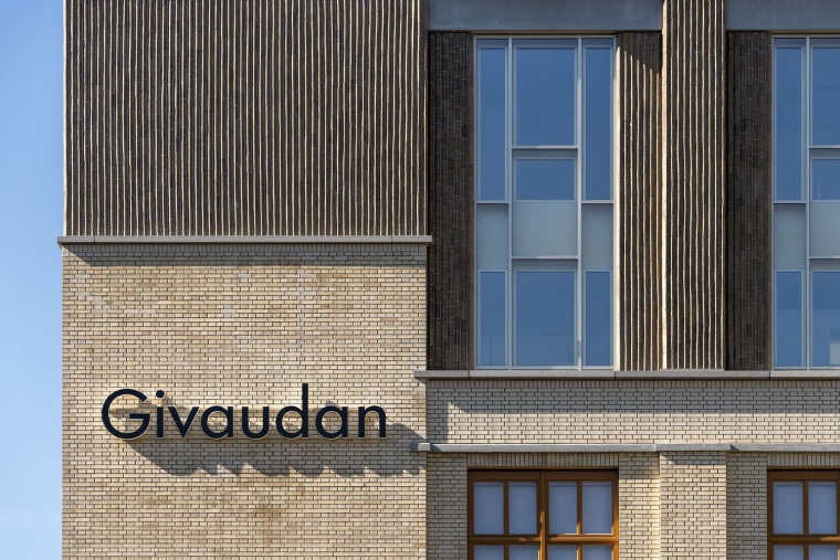 香水品类增势喜人但原料涨价却来势汹汹