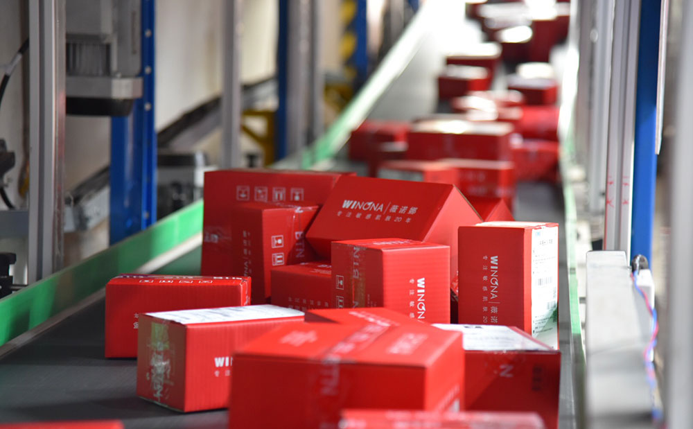 郭振宇:薇诺娜双11天猫美妆TOP9、业绩超4亿,是民族品牌自信的提高