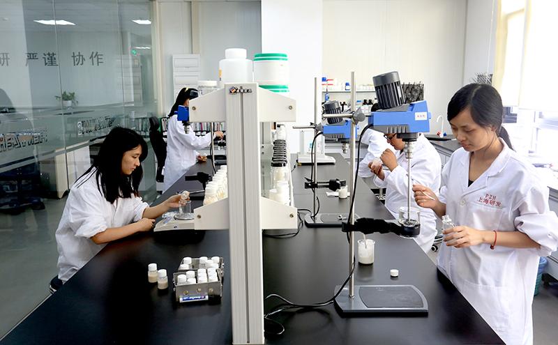 【晓霞走市场】今天，为“死忠粉”组成的研发团队疯狂打call