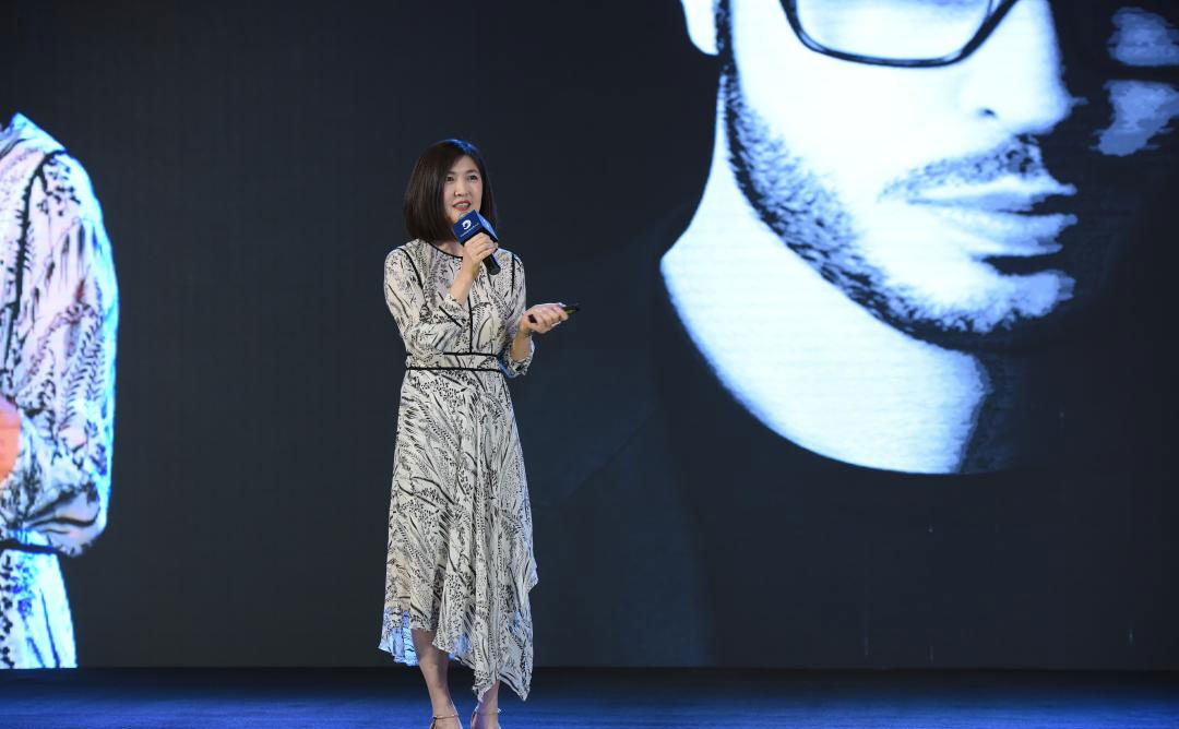 NARS如何玩转“高潮”？她说不大胆，尽无趣 | 品类大会