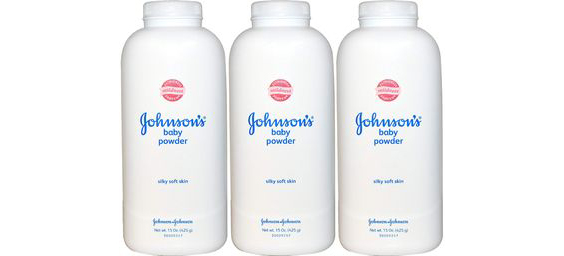在发现石棉后，强生公司在美国召回了33,000瓶婴儿爽身粉产品