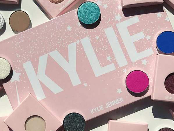 Kylie Jenner入选《2020胡润全球少壮派白手起家富豪榜》