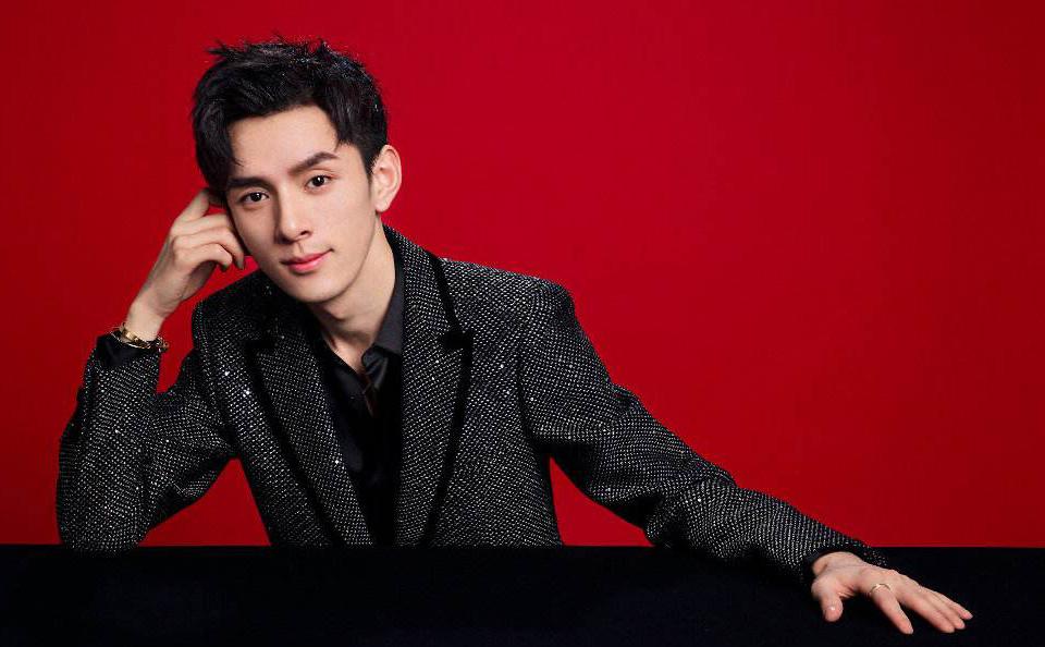 李佳琦复工两个月卖货逾3300万件,是去年的一半
