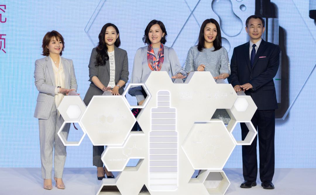 玫琳凯携CDA倡导科普护肤理念 怡泰研安瓶全新上市助力突破护肤瓶颈