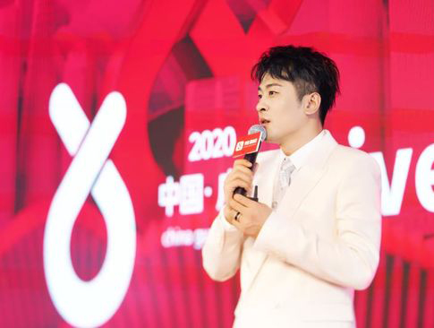 辛选直播基地在广州落地 关注量破亿 百万人在线围观