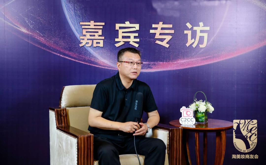 以团队/产品/渠道为投资标准的胡焕新   下一步棋要落在哪个品类？