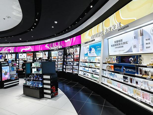 探秘！丝芙兰海南首店“跨境电商专区”