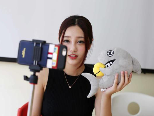 直播电商Top3财报出炉：遥望规模第一，东方甄选最赚钱